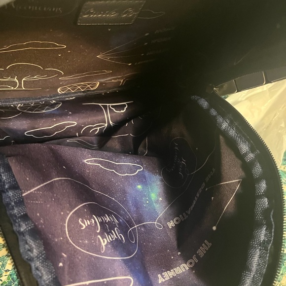 Geometric Design Silver Backpack - Picture 10 of 10